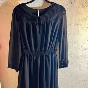 Black Sheath Dress with Long Cuffed Sleeves for Cocktail